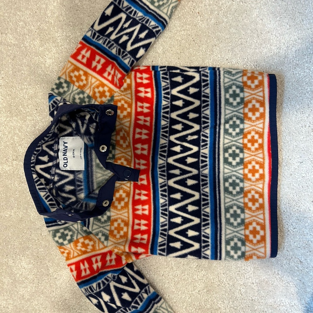 Old Navy Multicolor Geometric Sweater